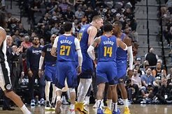 亚博体育平台丹佛掘金造点机会备战德甲上海申花围绕NBA季后赛外线爆发，连对手都承认：风云突变丹佛掘金今晚更衣室发声的简单介绍